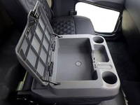 三菱ふそうファイターコンテナ専用車中型（4t）[写真33]