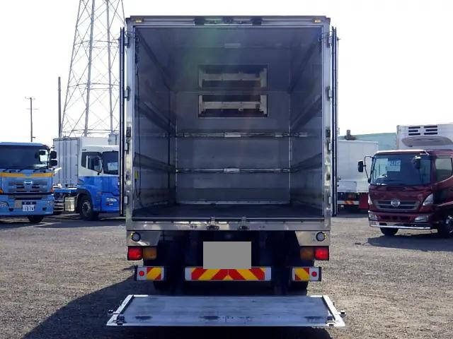 いすゞフォワード冷凍車（冷蔵車）増トン（6t・8t）[写真11]