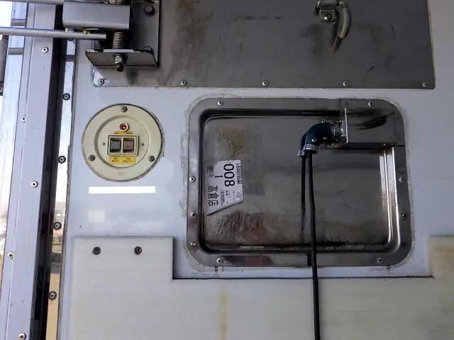 いすゞフォワード冷凍車（冷蔵車）増トン（6t・8t）[写真13]