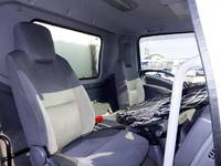 いすゞフォワード冷凍車（冷蔵車）増トン（6t・8t）[写真22]