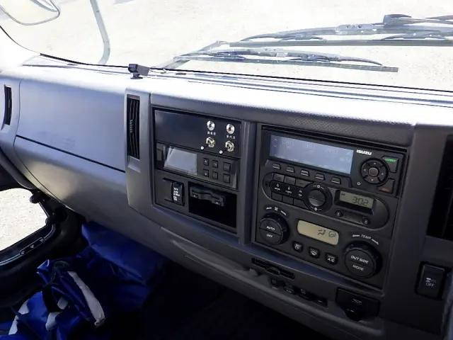 いすゞフォワード冷凍車（冷蔵車）増トン（6t・8t）[写真23]