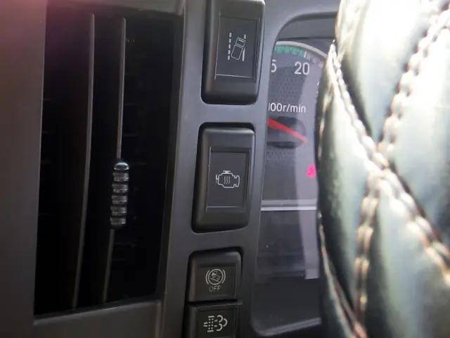 いすゞフォワード冷凍車（冷蔵車）増トン（6t・8t）[写真28]