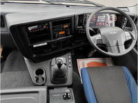 いすゞギガアルミウイング大型（10t）[写真24]