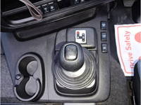 いすゞギガアルミウイング大型（10t）[写真26]