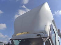 いすゞギガアルミウイング大型（10t）[写真09]