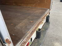 いすゞエルフアルミバン小型（2t・3t）[写真18]