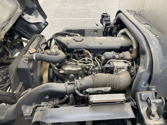 いすゞエルフアルミバン小型（2t・3t）[写真27]