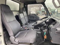 いすゞエルフアルミバン小型（2t・3t）[写真35]