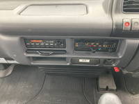 いすゞエルフアルミバン小型（2t・3t）[写真39]