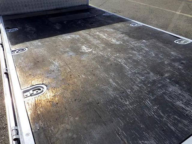 日野デュトロアルミブロック小型（2t・3t）[写真08]