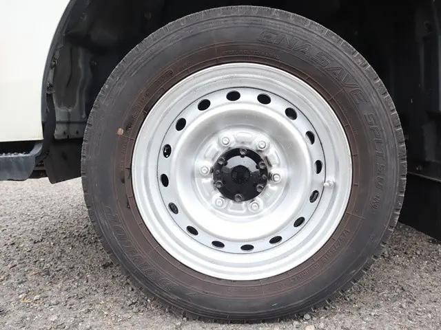 トヨタトヨエース平ボディ小型（2t・3t）[写真24]