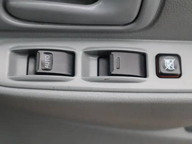 トヨタトヨエース平ボディ小型（2t・3t）[写真36]