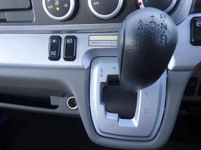 三菱ふそうキャンターキャリアカー小型（2t・3t）[写真15]