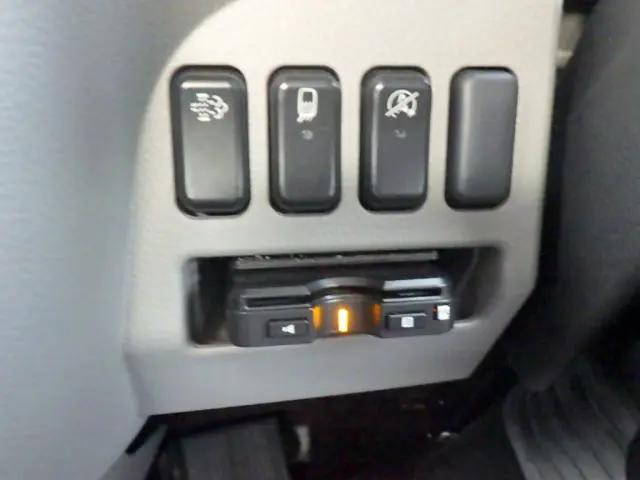 三菱ふそうキャンターキャリアカー小型（2t・3t）[写真20]