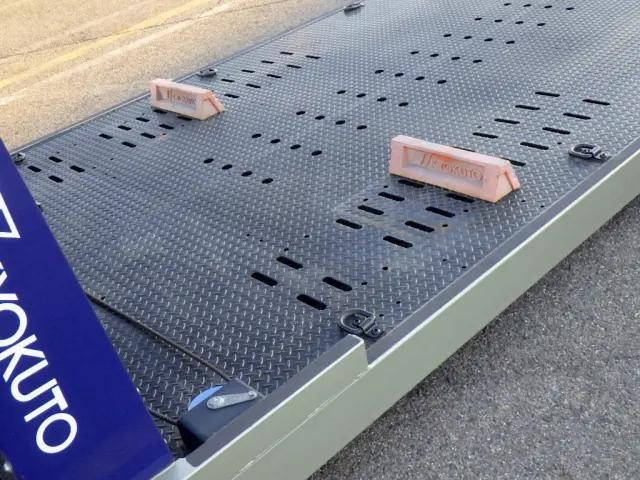 三菱ふそうキャンターキャリアカー小型（2t・3t）[写真28]