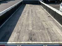 いすゞフォワード平ボディ中型（4t）[写真08]