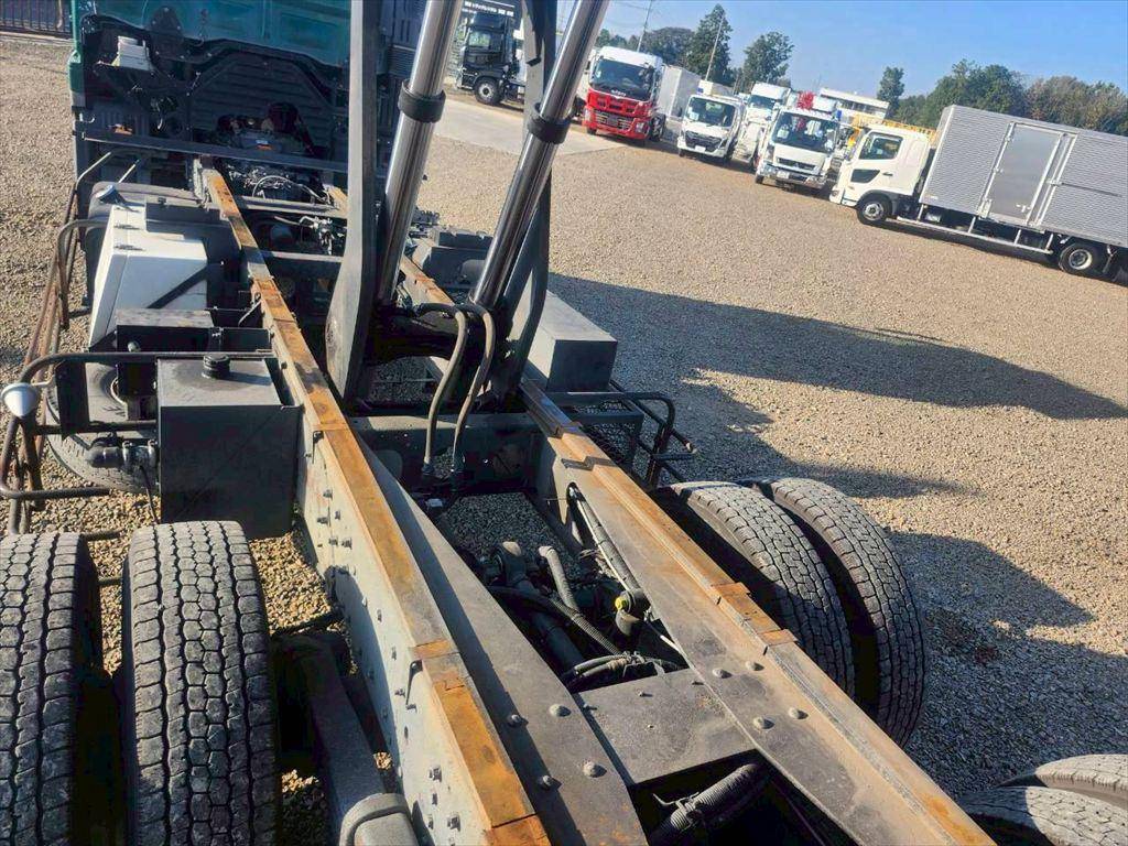 日野プロフィア深ダンプ（土砂禁ダンプ）大型（10t）[写真16]