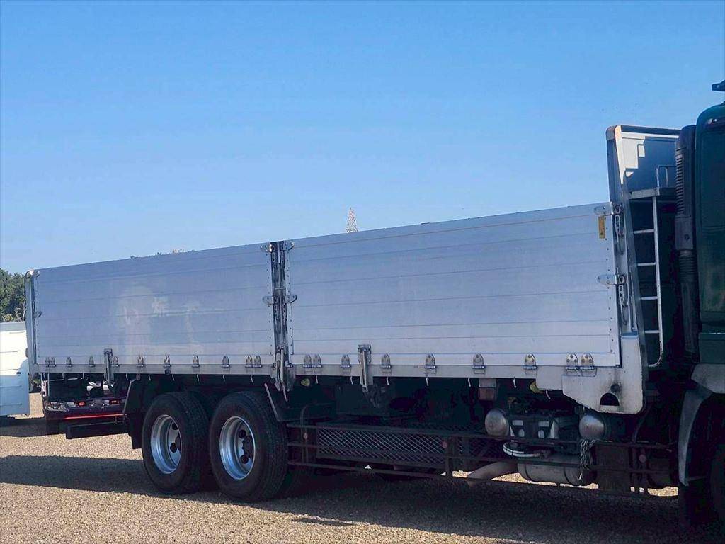 日野プロフィア深ダンプ（土砂禁ダンプ）大型（10t）[写真05]