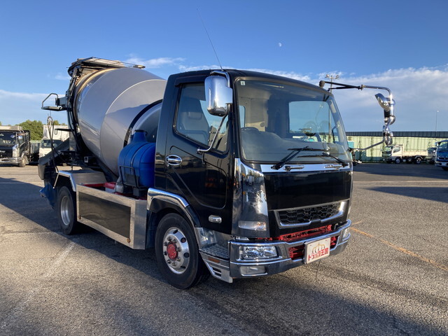 三菱ふそうファイターミキサー車（コンクリートミキサー）増トン（6t・8t）[写真03]