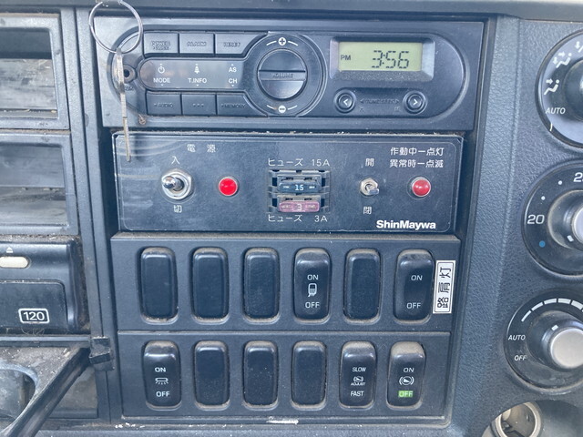 三菱ふそうファイターミキサー車（コンクリートミキサー）増トン（6t・8t）[写真35]