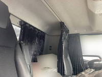 三菱ふそうファイターコンテナ専用車増トン（6t・8t）[写真23]