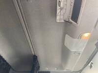 三菱ふそうファイターコンテナ専用車増トン（6t・8t）[写真29]