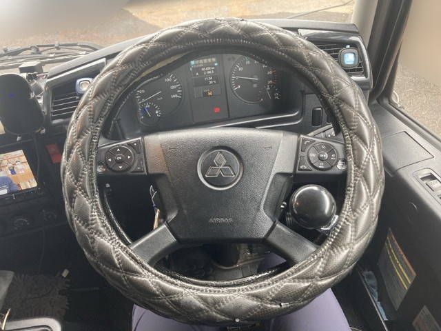 三菱ふそうファイターコンテナ専用車増トン（6t・8t）[写真30]