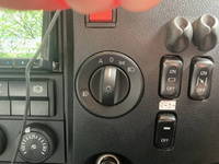 三菱ふそうファイターコンテナ専用車増トン（6t・8t）[写真34]