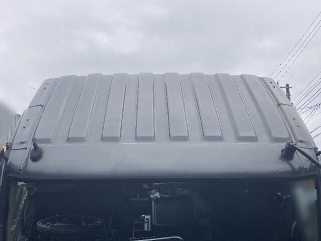 三菱ふそうファイターコンテナ専用車増トン（6t・8t）[写真07]