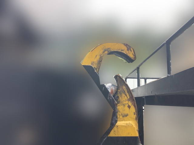 三菱ふそうファイターコンテナ専用車増トン（6t・8t）[写真08]