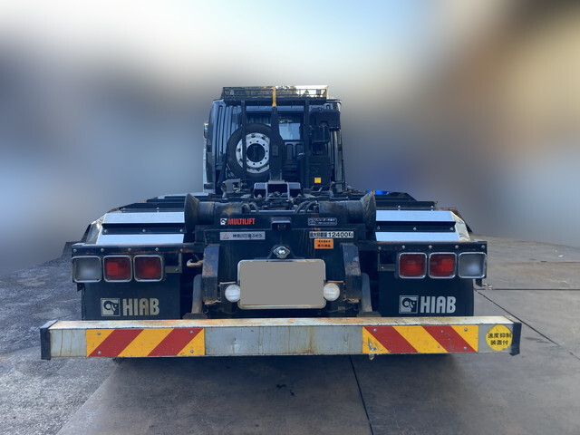 三菱ふそうファイターコンテナ専用車増トン（6t・8t）[写真08]