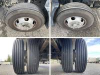 三菱ふそうキャンター平ボディ小型（2t・3t）[写真18]