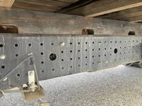 三菱ふそうキャンター平ボディ小型（2t・3t）[写真21]