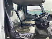 三菱ふそうキャンター平ボディ小型（2t・3t）[写真29]