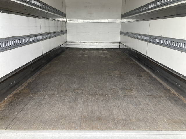 日野デュトロアルミバン小型（2t・3t）[写真11]