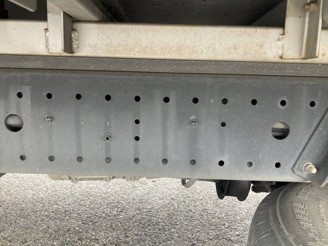 日野デュトロアルミバン小型（2t・3t）[写真22]