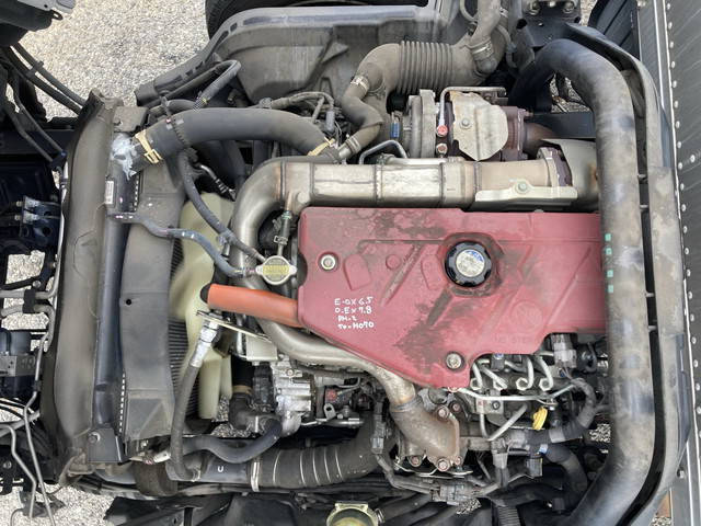 日野デュトロアルミバン小型（2t・3t）[写真27]