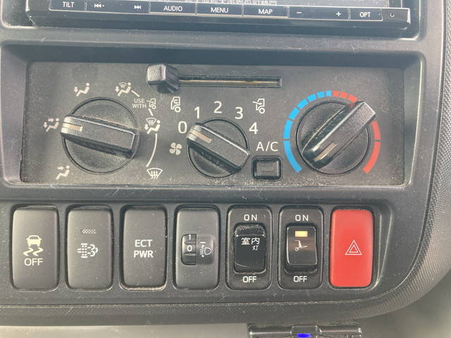 日野デュトロアルミバン小型（2t・3t）[写真36]