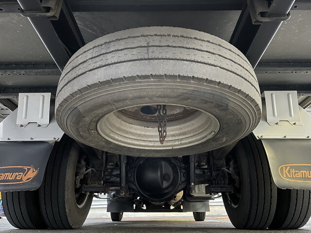 トヨタダイナアルミバン小型（2t・3t）[写真12]