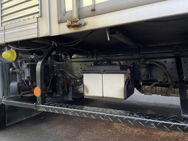 トヨタダイナアルミバン小型（2t・3t）[写真09]