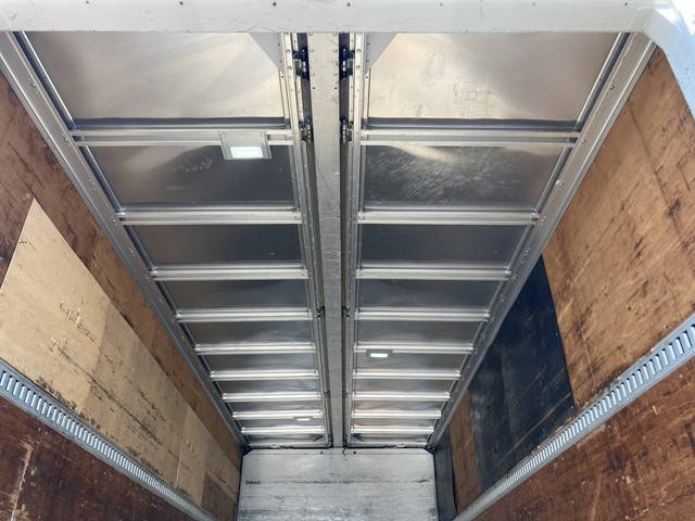 UDトラックスコンドルアルミウイング中型（4t）[写真12]