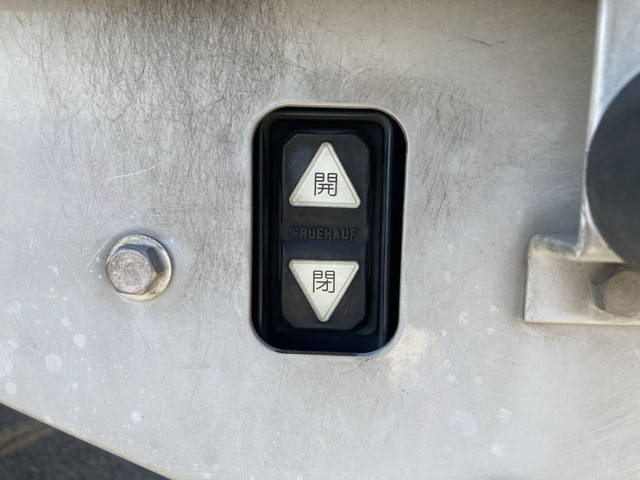 UDトラックスコンドルアルミウイング中型（4t）[写真18]