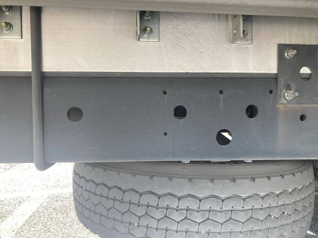 UDトラックスコンドルアルミウイング中型（4t）[写真25]