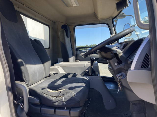 UDトラックスコンドルアルミウイング中型（4t）[写真33]