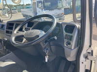 UDトラックスコンドルアルミウイング中型（4t）[写真35]