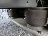 三菱ふそうスーパーグレートアルミウイング大型（10t）[写真36]