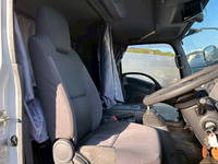 いすゞフォワードアルミウイング中型（4t）[写真22]