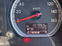 いすゞフォワードアルミウイング中型（4t）[写真24]