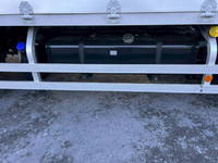 いすゞフォワードアルミウイング中型（4t）[写真35]