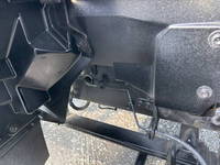 いすゞフォワードアルミウイング中型（4t）[写真38]